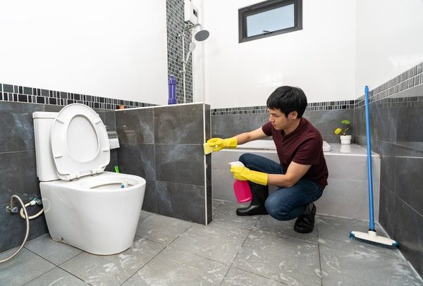 cleaning bathroom cleaning bathroom